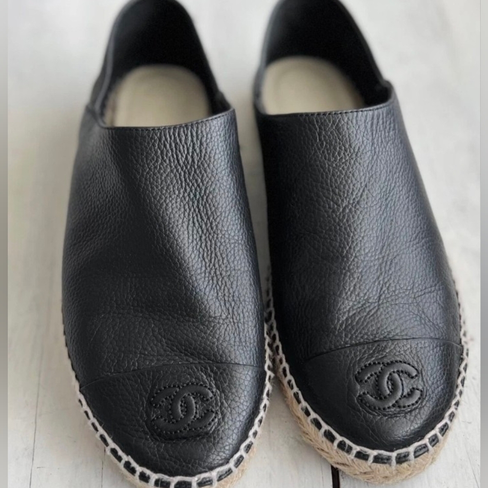 RARE Womens CHANEL Black Leather Espadrilles